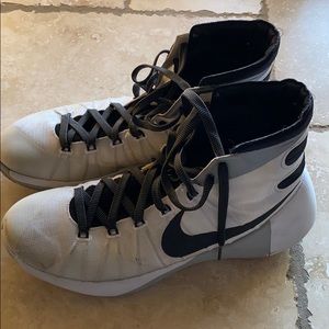 Nike Hyperdunk Basketball Shoes